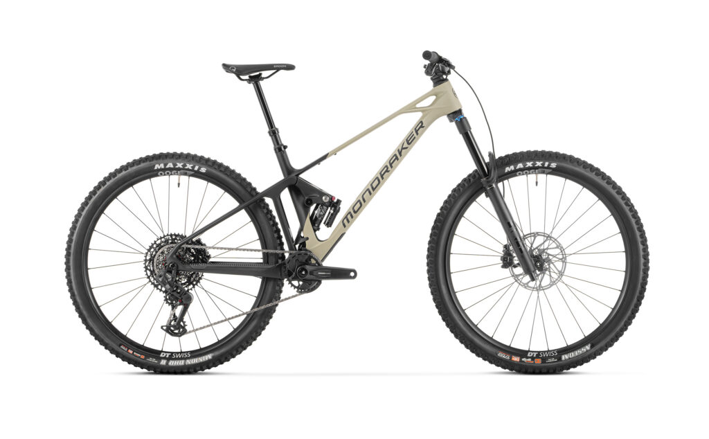Foxy Carbon R 2026 Desert Grey
